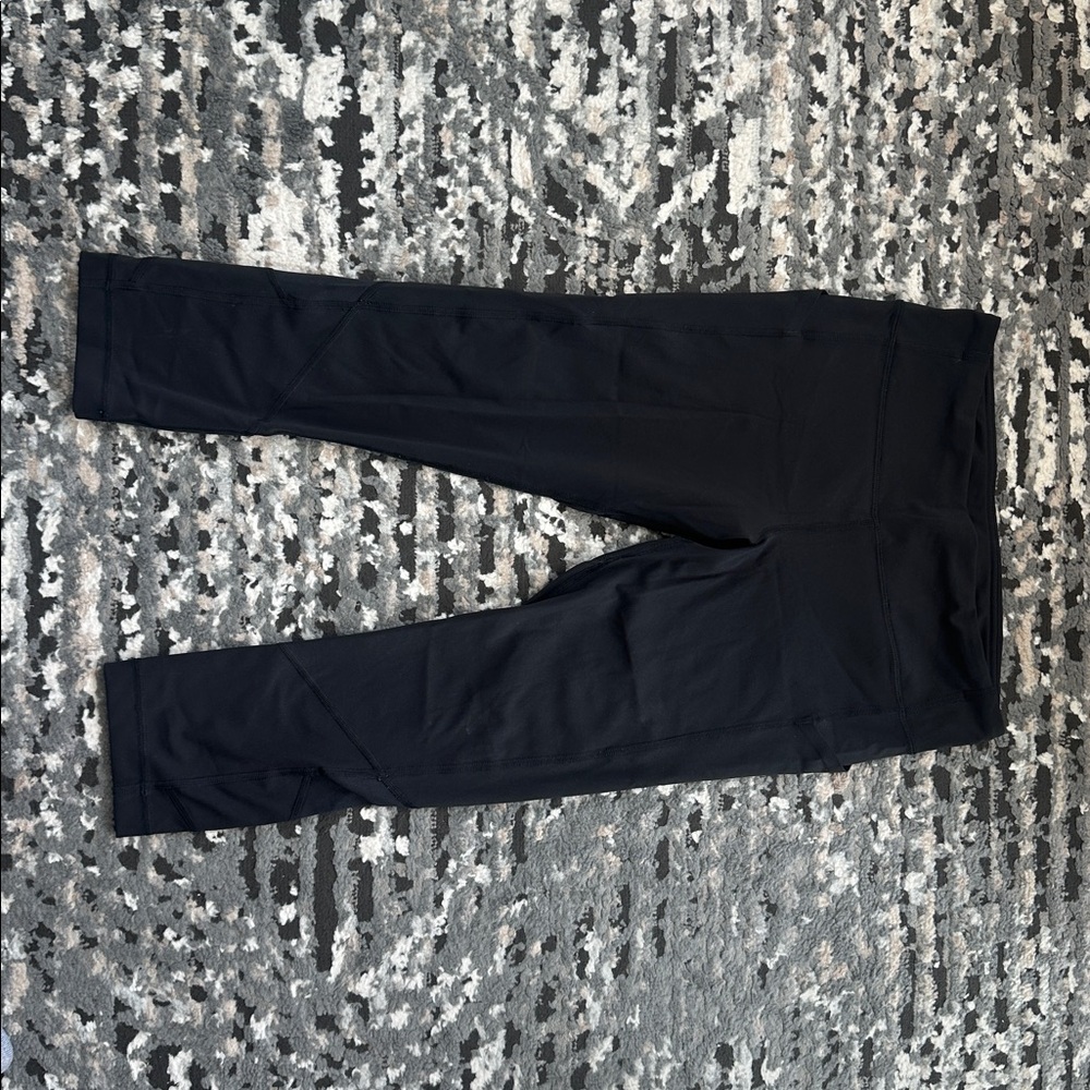 Lululemon Black Cropped Leggings
